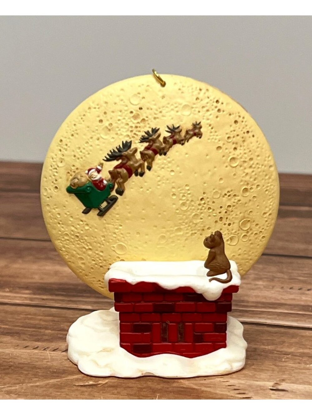 1997 HALLMARK ORNAMENT QXC5132 HAPPY CHRISTMAS TO ALL SLEIGH MOON CHIMNEY